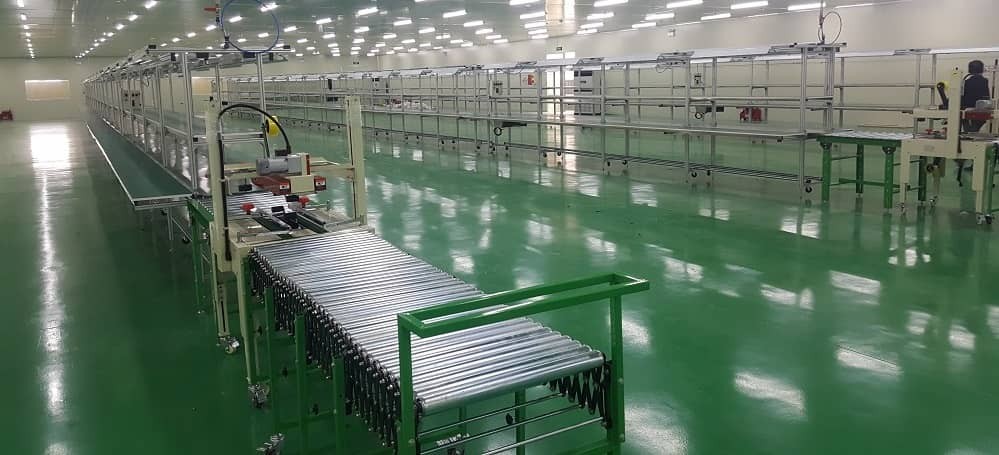 Dây chuyền lắp ráp sản phẩm và đóng thùng carton