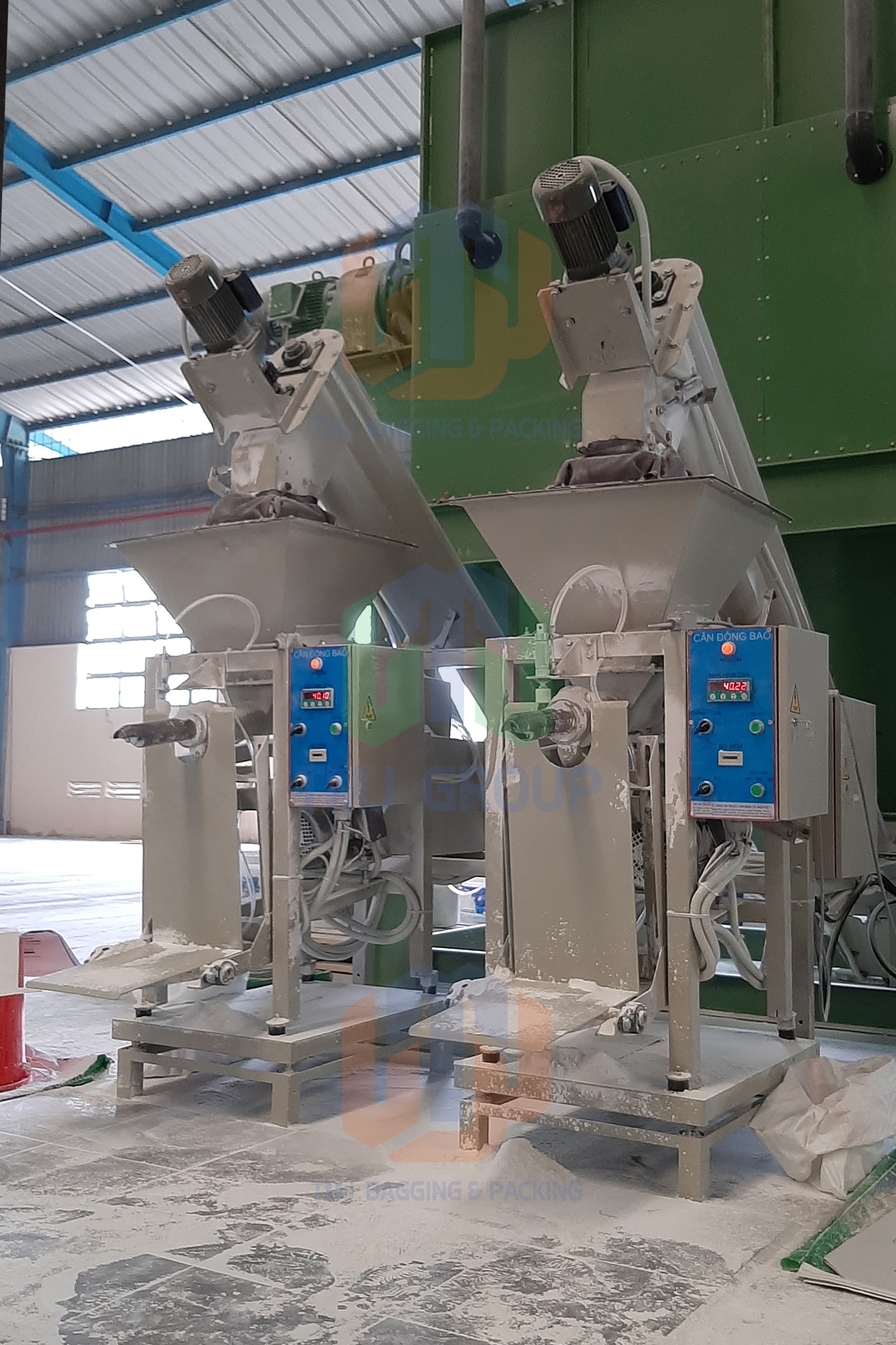 Máy cân đóng bao vữa khô, vữa xây tô, bao van