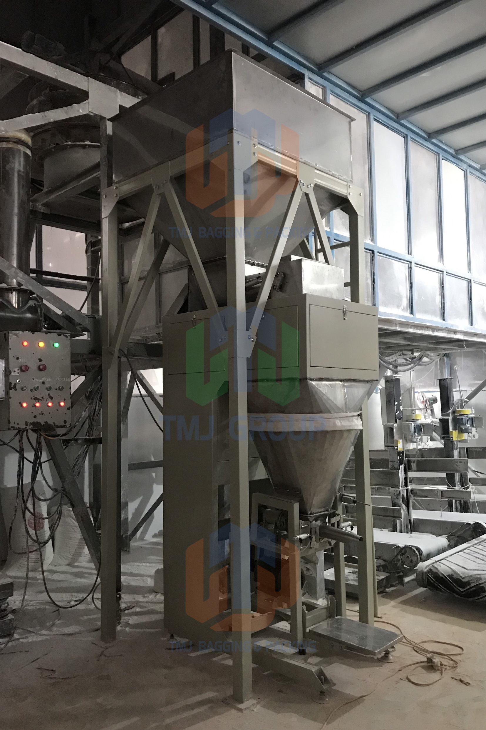 Máy cân đóng bao tinh bột mì, tinh bột sắn, bao van