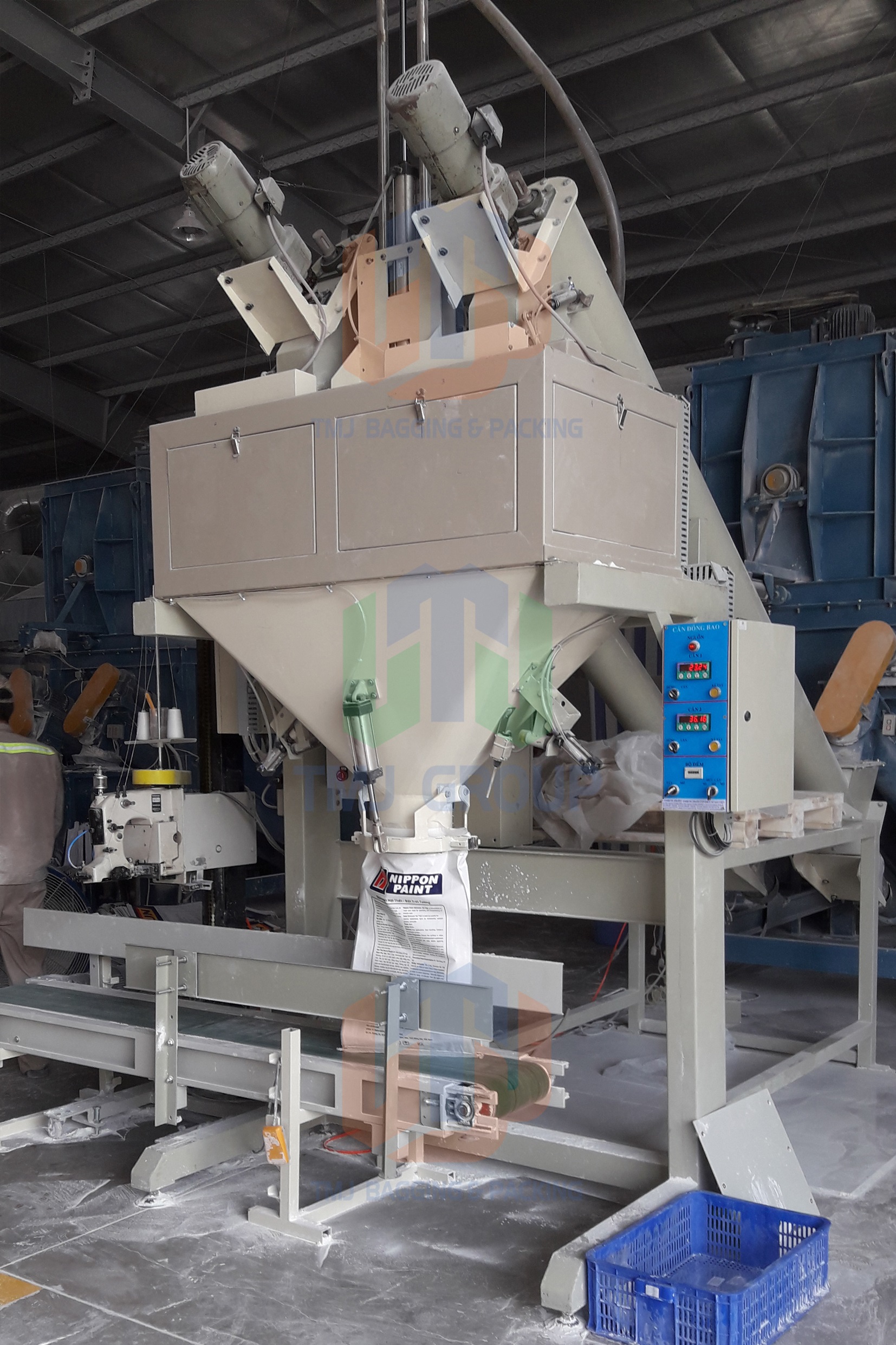 Máy cân đóng bao bột bả, keo dán gạch, vôi bột, có hút chân không
