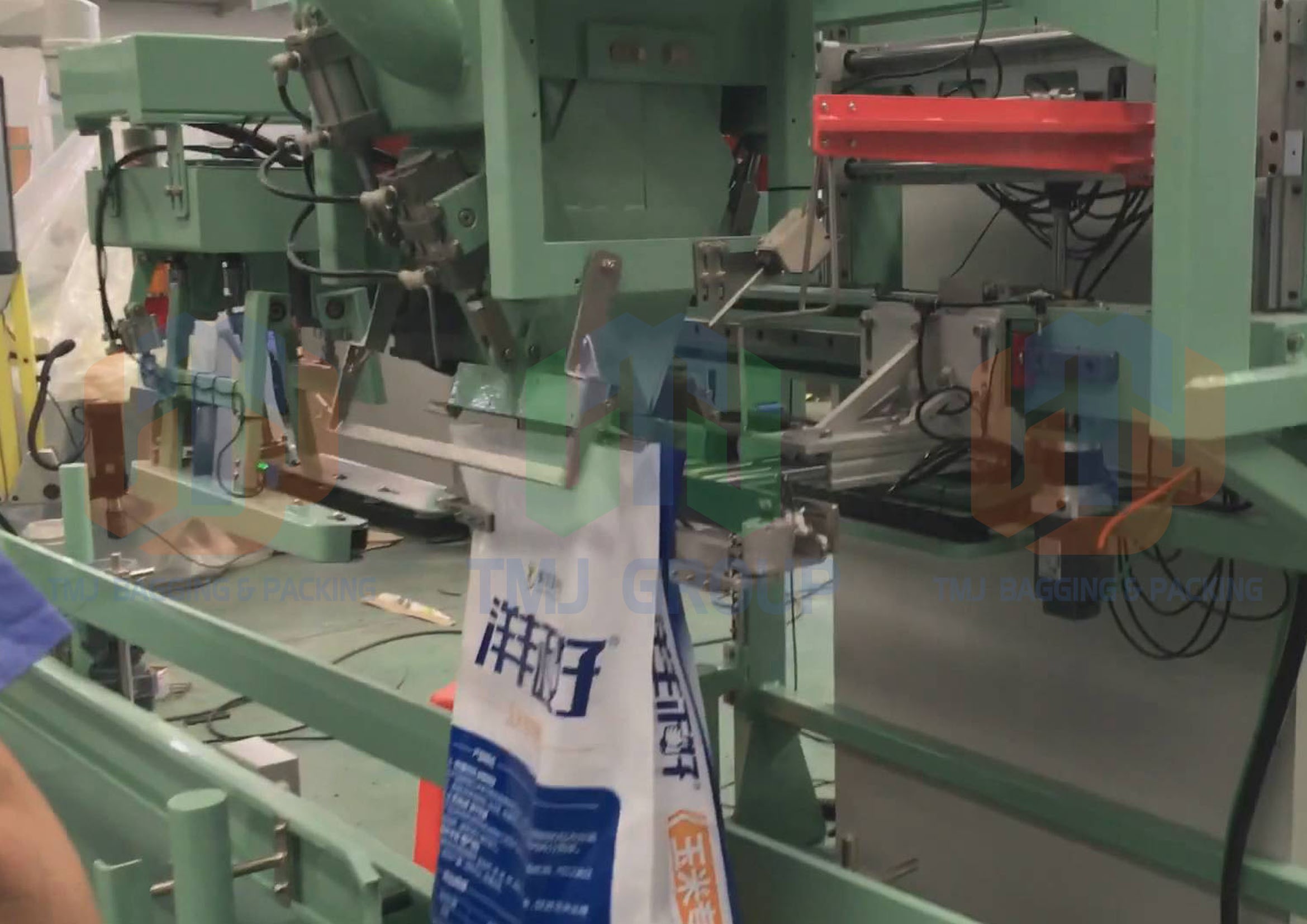 Máy đóng bao tự động phần may bao