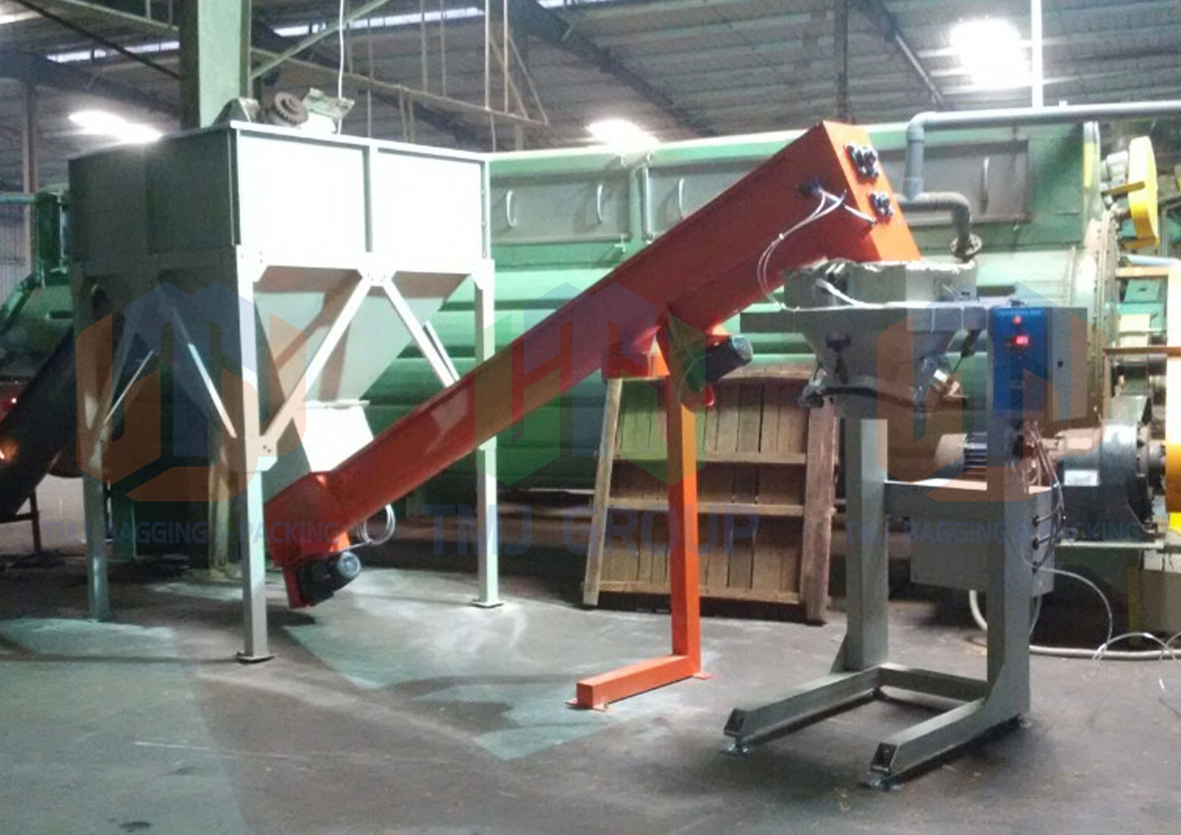 Máy cân đóng bao phân hữu cơ vi sinh, bột cá