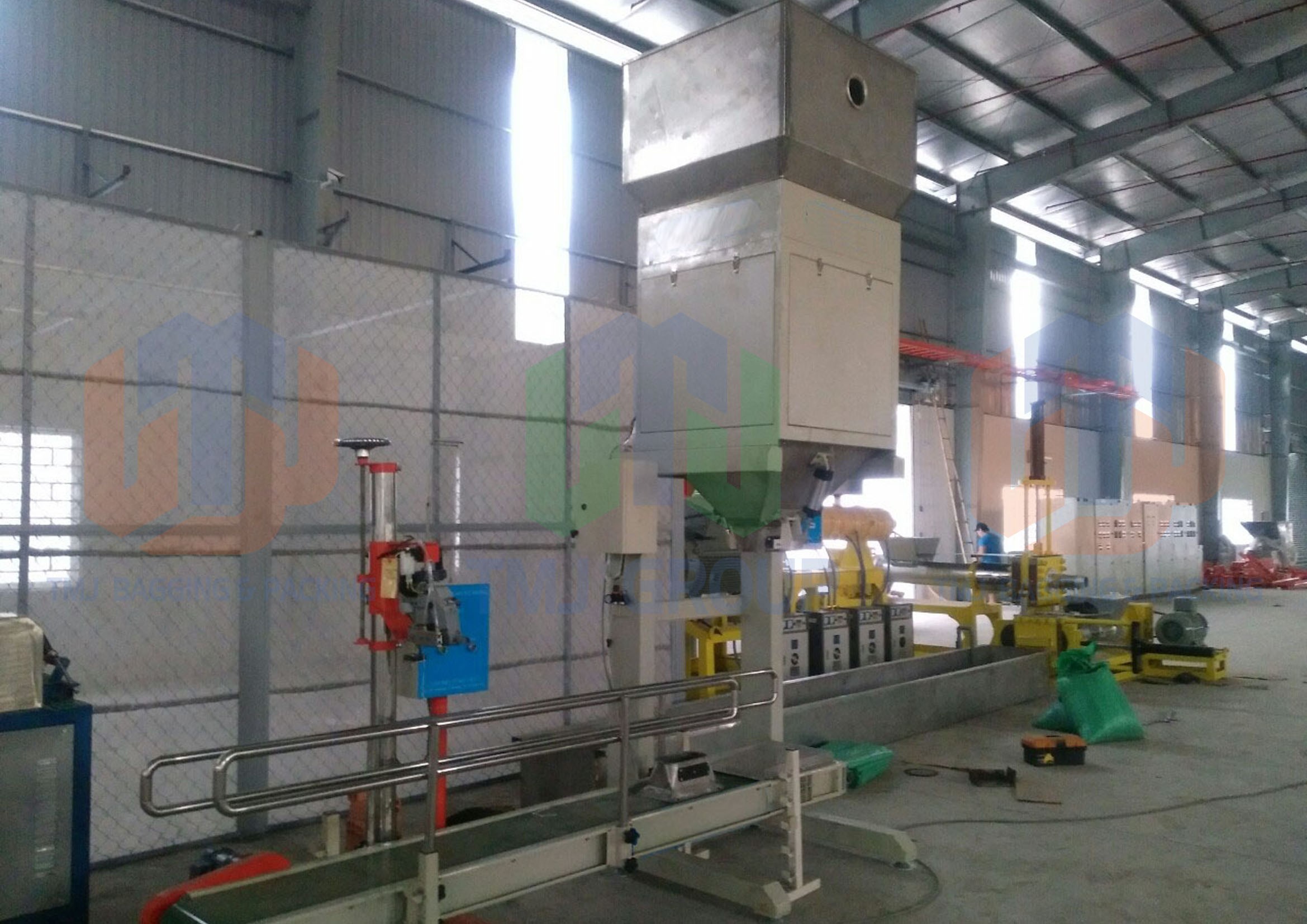 Máy cân đóng bao lúa gạo và các nguyên liệu dạng hạt