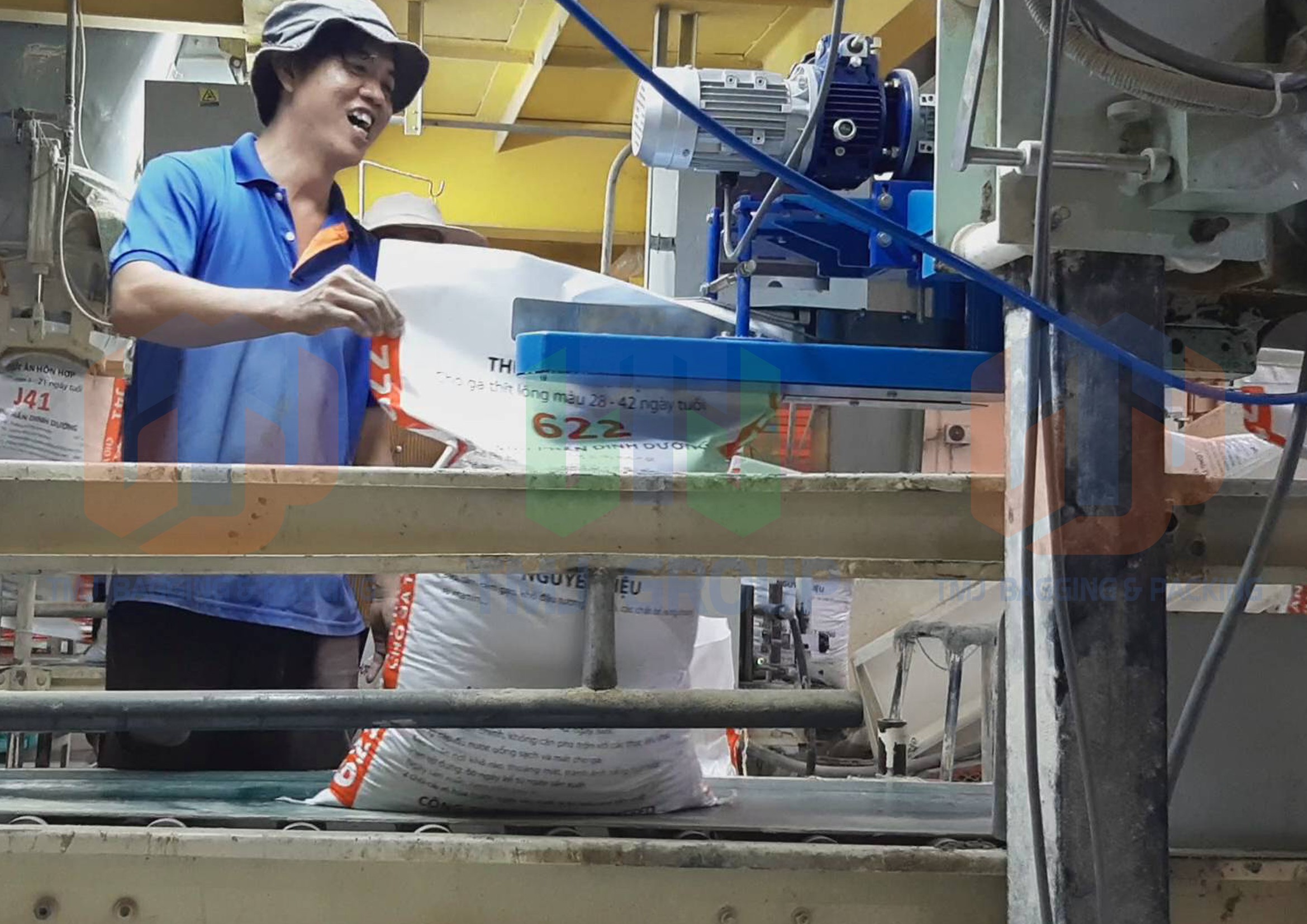 Máy gấp miệng bao loại ngắn