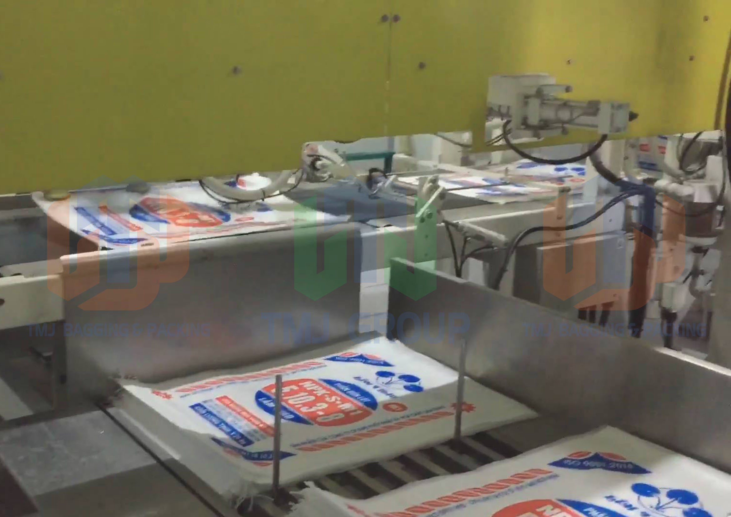 Máy đóng bao tự động hoàn toàn